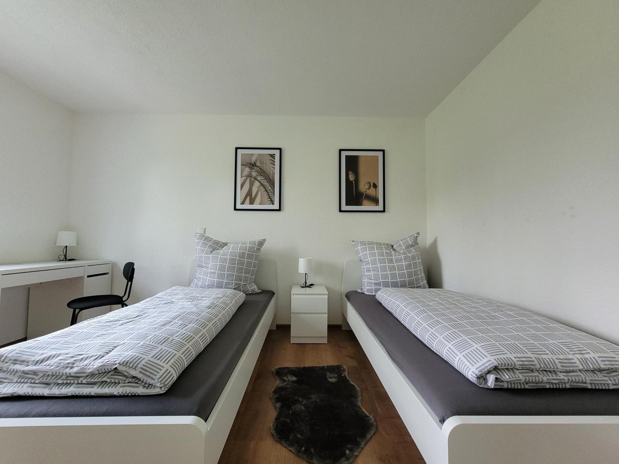 Living Flat, Eine Wohnung Mit Zwei Schlafzimmern Und Balkon Schorndorf  Esterno foto