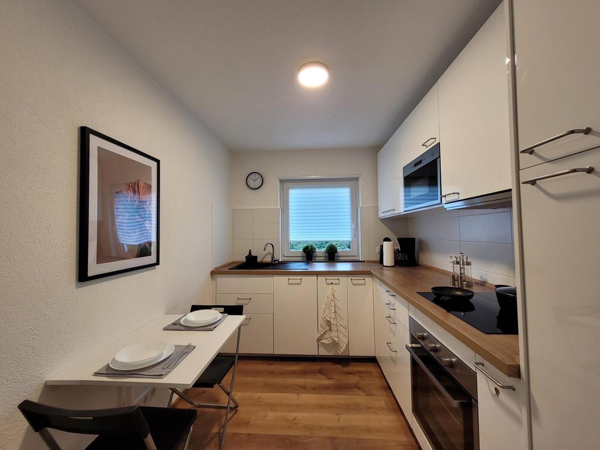 Living Flat, Eine Wohnung Mit Zwei Schlafzimmern Und Balkon Schorndorf  Esterno foto